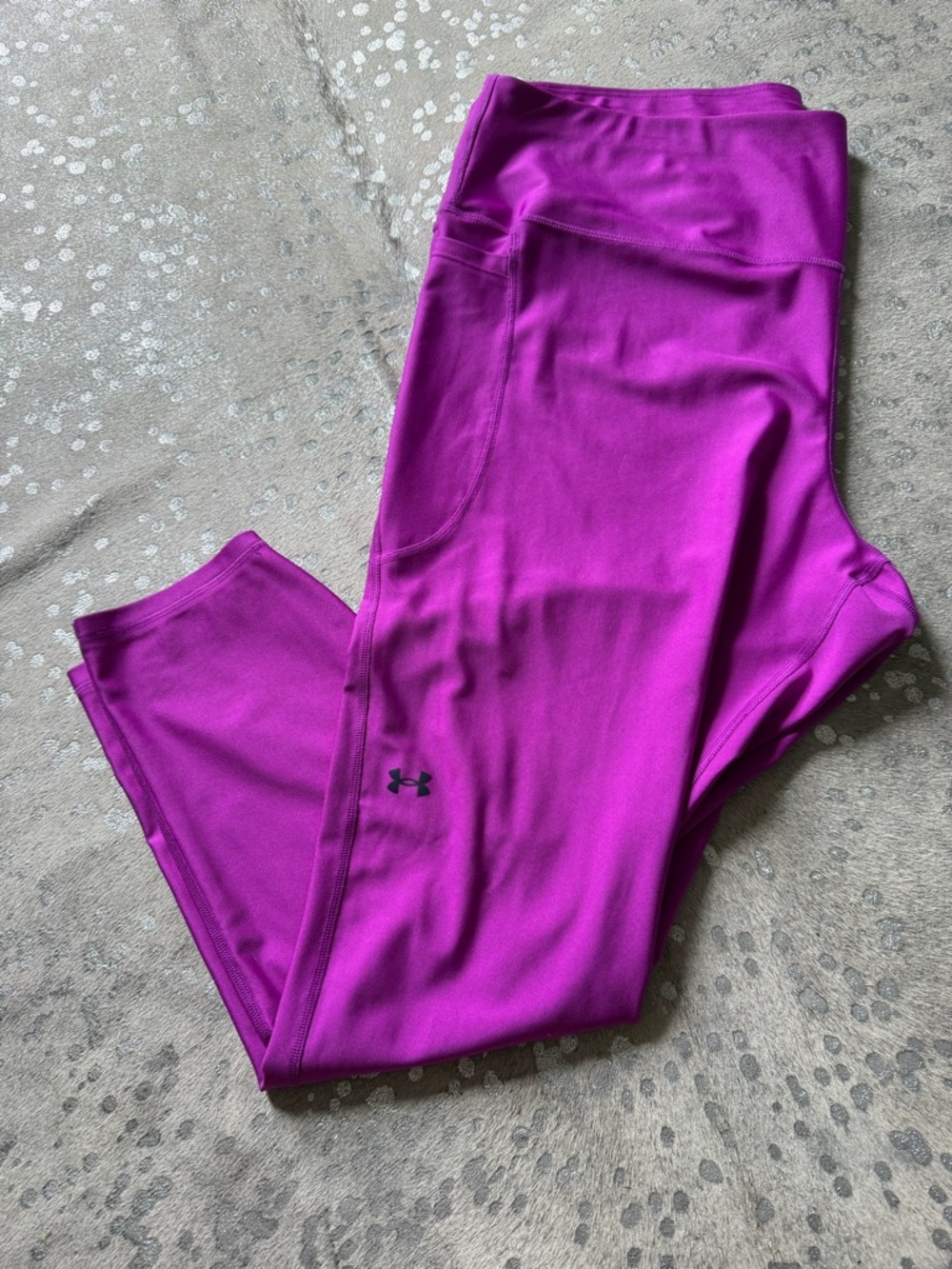 Women’s Under Armour Bright Magenta Performance Leggings